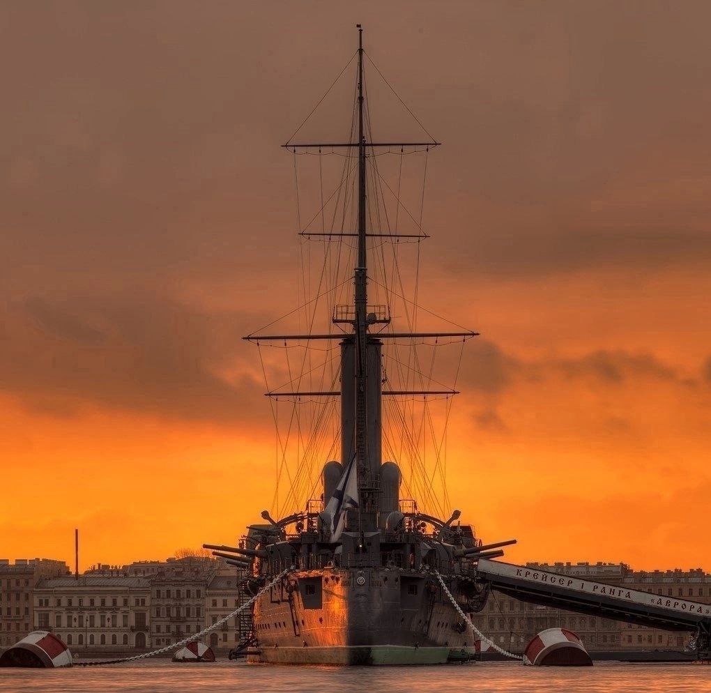 Cruiser Aurora at dawn