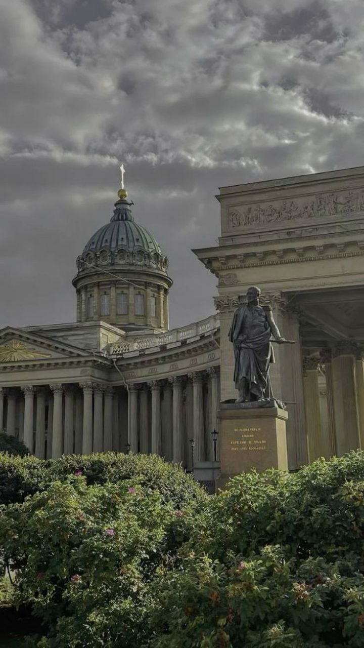 Clouds over the Kazan Cathedral